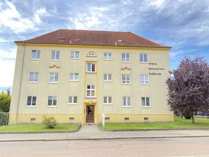 Wohnung zum Mieten in Halle (Saale) 350 € 46.3 m²