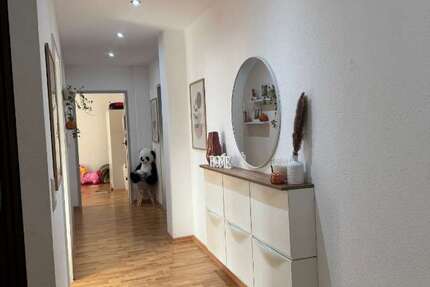 Wohnung zum Mieten in Leipzig 1.049,99 € 119.96 m² 4 zimmer