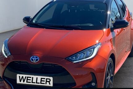 Toyota Yaris 11.872 km 22.990 &euro; Leipzig 04178