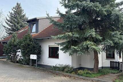 +++ Hochwertig saniertes Mehrfamilienhaus mit 3 Wohneinheiten +++ 1 zimmer