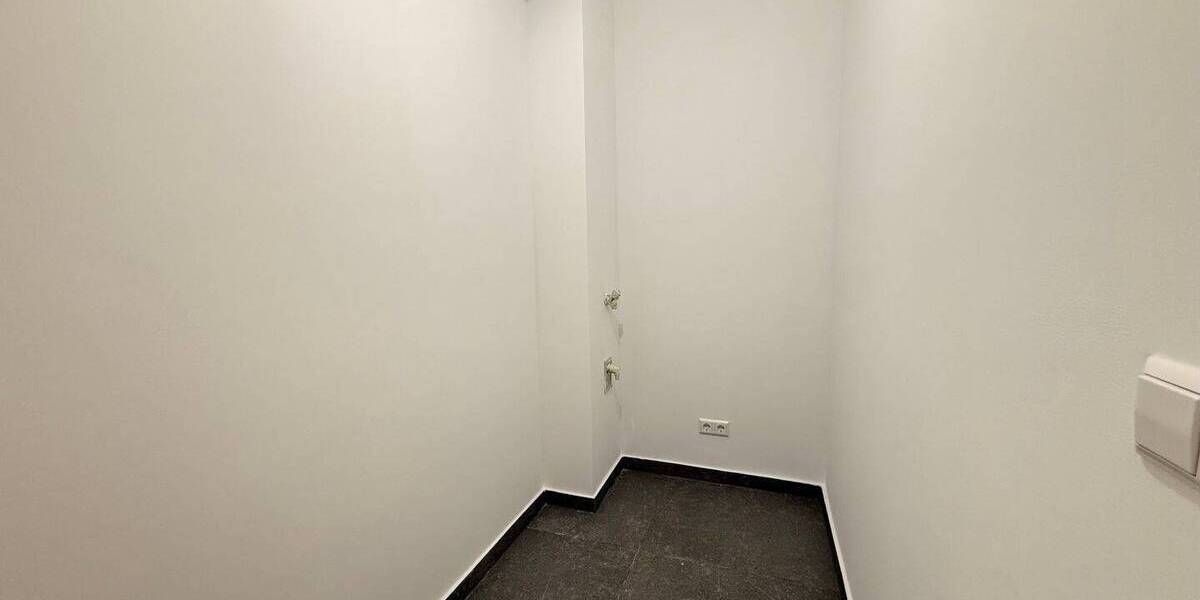 Etagenwohnung Leipzig Zentrum-Nord - 4 Zimmer, 136 m&sup2;, 2.040&euro; | Angebot:26787396