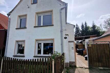 Haus zum Kaufen in Hohenmölsen 190.000 € 120 m²