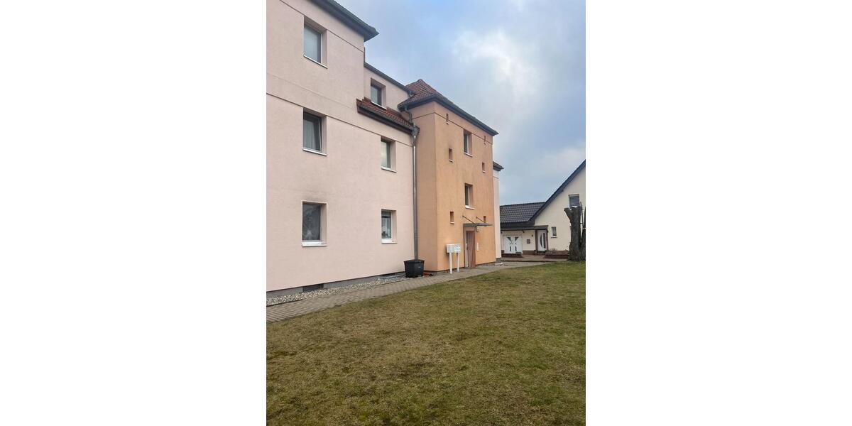 Etagenwohnung Sandersdorf-Brehna Brehna - 2 Zimmer, 48 m&sup2;, 234&euro; | Angebot:23688759