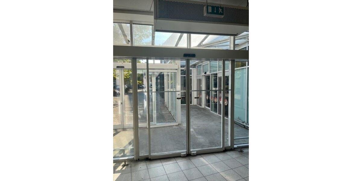 Gewerbeobjekt Kabelsketal - 1.990&euro; | Angebot:25350221