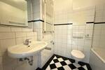 ab sofort ! 3-Zimmer mit Balkon und EBK I Badewanne + Dusche