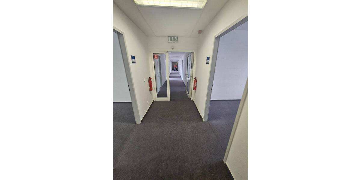 Gewerbeobjekt Leipzig Schönefeld-Abtnaundorf - 1 Zimmer, 510 m&sup2;, 4.340&euro; | Angebot:25999696