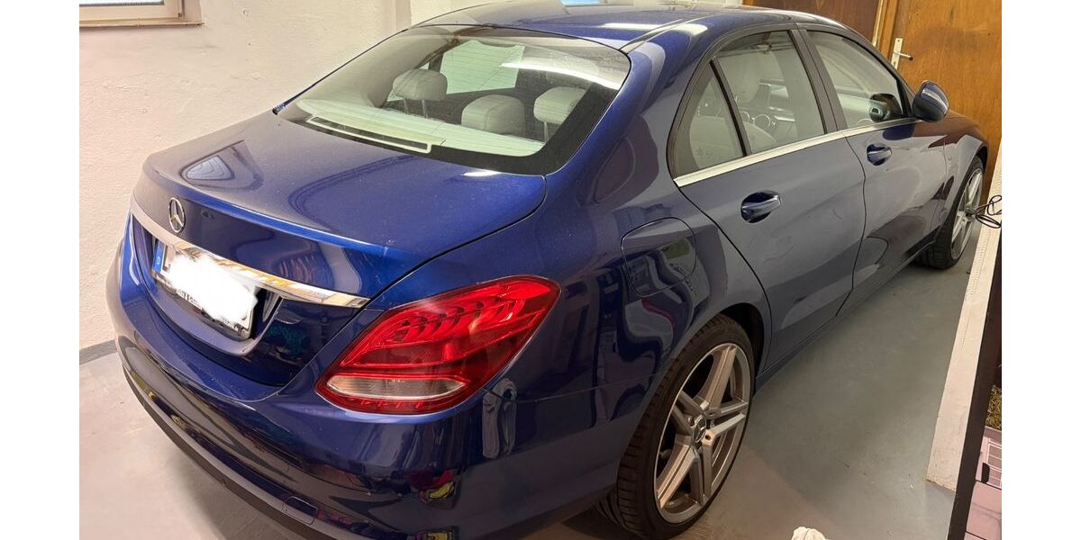 Mercedes-Benz C 200 68.500 km 18.700 &euro; Großpösna 04463