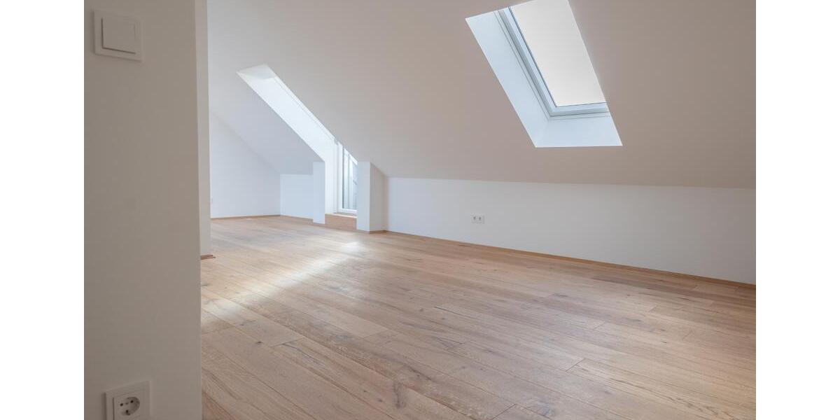 Etagenwohnung Leipzig Ost - 4 Zimmer, 99 m&sup2;, 1.482&euro; | Angebot:26277571