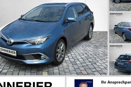 Toyota Auris 95.198 km 10.000 &euro; Leipzig 04158