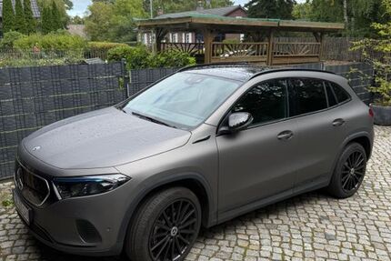 Mercedes EQA