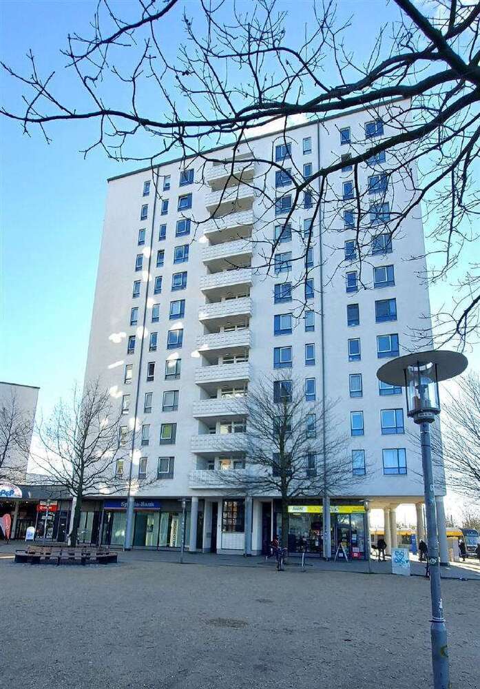 Wohnung zum Kaufen in Leipzig-Grünau-Mitte 75.000 € 33.71 m²