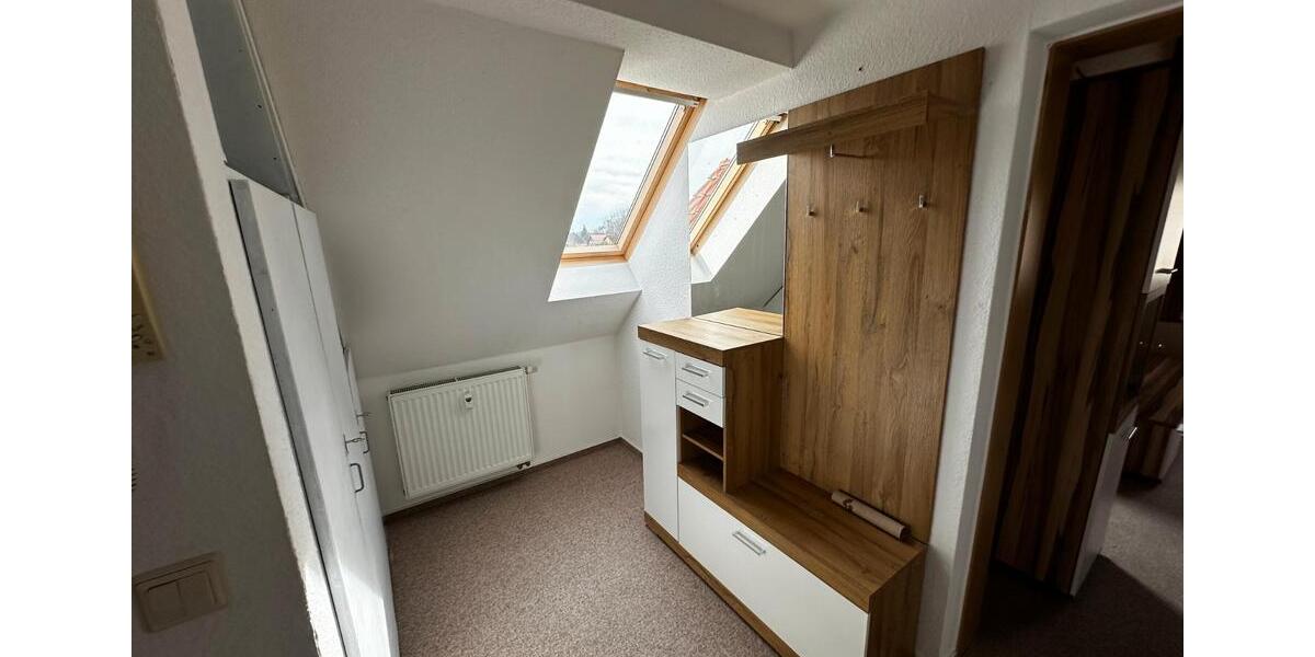 Dachgeschoßwohnung Grimma - 1 Zimmer, 36 m&sup2;, 380&euro; | Angebot:26562785