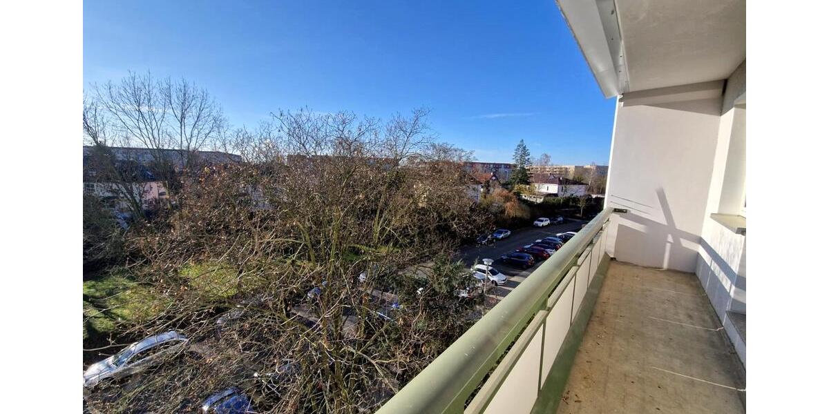 Etagenwohnung Leipzig West - 4 Zimmer, 90 m&sup2;, 731&euro; | Angebot:25322160