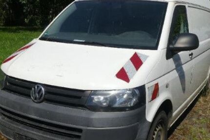 VW T5 Transporter 385.000 km 7.999 &euro; Leipzig 04328