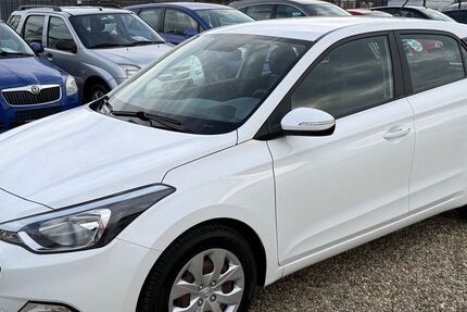 Hyundai i20 50.000 km 9.989 &euro; Leipzig 04179