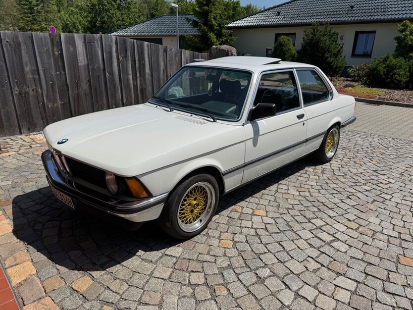 BMW 316 155.000 km 10.500 € Deutzen 04575