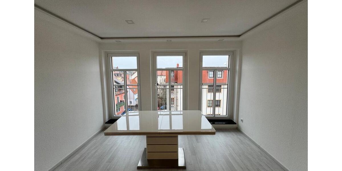 Dachgeschoßwohnung Grimma - 3 Zimmer, 88 m&sup2;, 850&euro; | Angebot:25408404