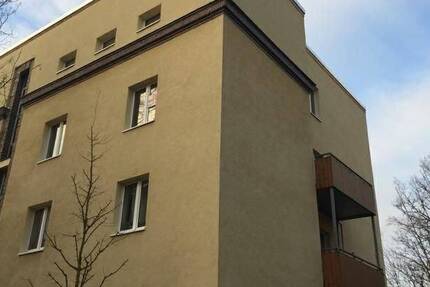 tolle 2 Raum-Whg. mit Balkon * Laminat* Tageslichtbad in Dölitz* ab sofort 2 zimmer