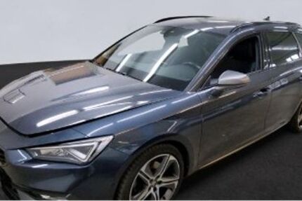 Seat Leon 72.009 km 23.390 &euro; Grimma 04668