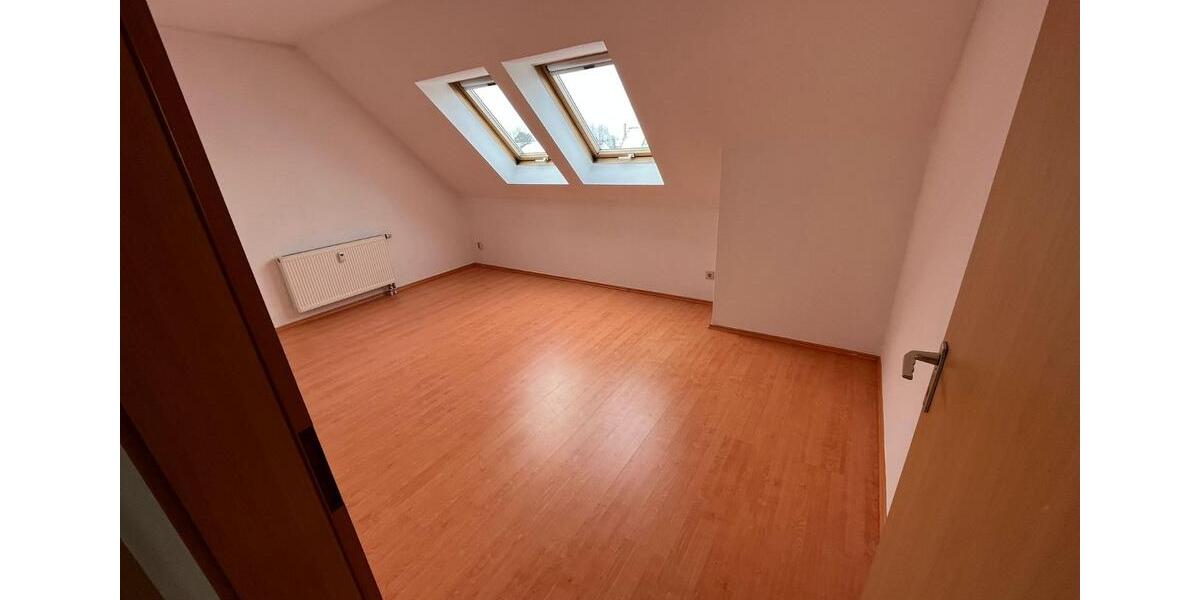 Dachgeschoßwohnung Sandersdorf-Brehna Torna - 2 Zimmer, 72 m&sup2;, 575&euro; | Angebot:26295223