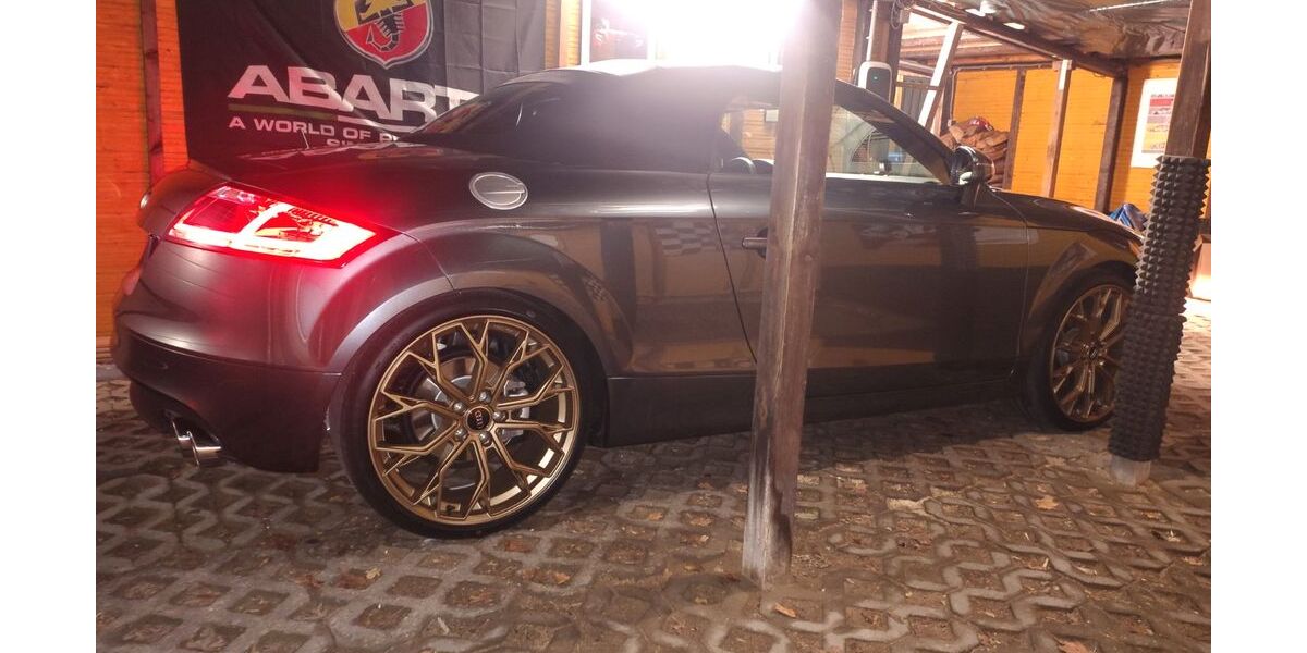 Audi TT 29.720 km 19.390 &euro; Leipzig 04356