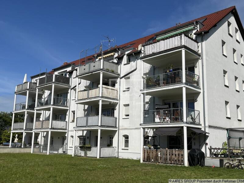 Leipziger Speckgürtel: Kleine Wohnung mit Stellplatz