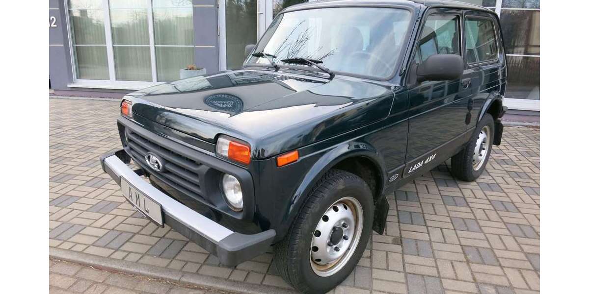 Lada Taiga 82.000 km 9.990 &euro; Lucka 04613