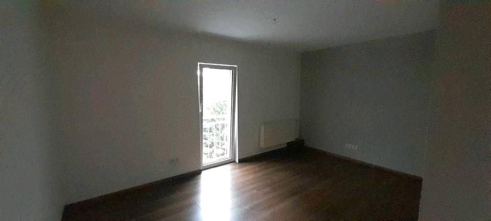 Etagenwohnung Landsberg - 2 Zimmer, 95 m&sup2;, 675&euro; | Angebot:25343423