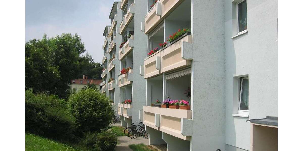 Etagenwohnung Wurzen Altstadt - 2.5 Zimmer, 63 m&sup2;, 360&euro; | Angebot:27348605