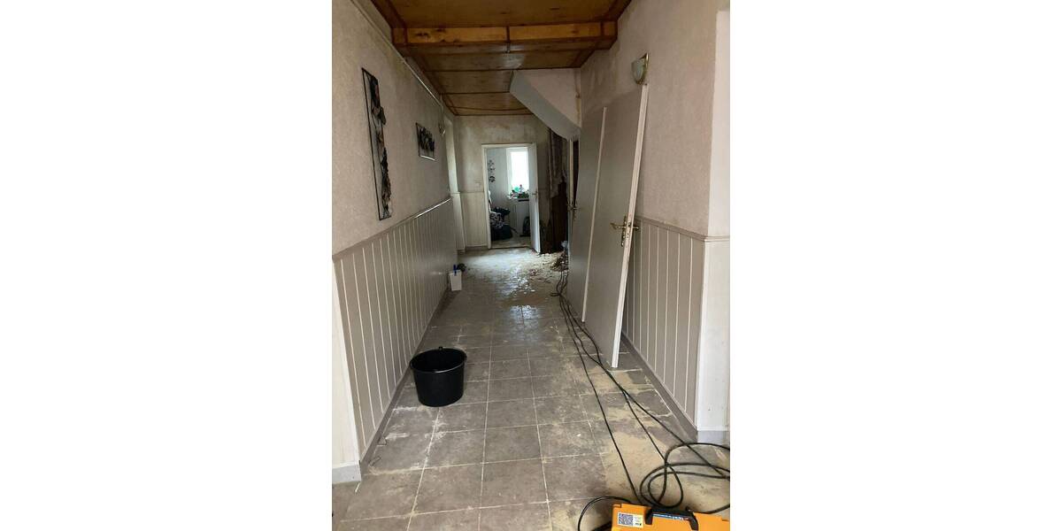 Mehrfamilienhaus, Wohnhaus Bad Lausick - 8 Zimmer, 235 m&sup2;, 159.000&euro; | Angebot:26142639