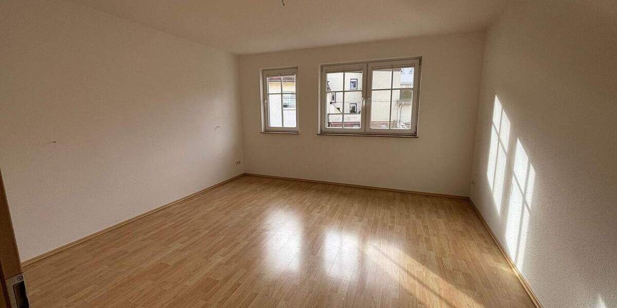 Etagenwohnung Wurzen - 3 Zimmer, 98 m&sup2;, 137.500&euro; | Angebot:25768273
