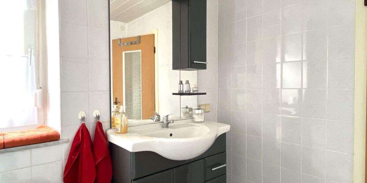 Einfamilienhaus Kabelsketal Gröbers - 5 Zimmer, 112 m&sup2;, 110.000&euro; | Angebot:25691853