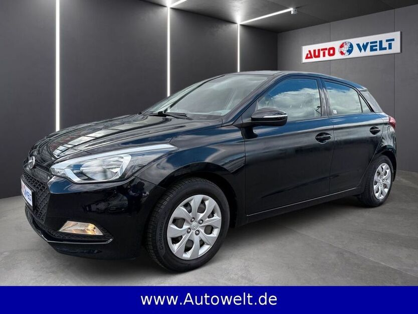 i20