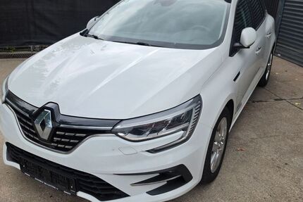 Renault Megane 112.900 km 11.900 &euro; Leipzig 04347