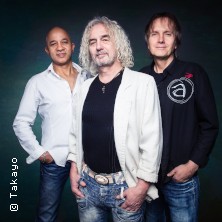 Takayo-Teufelsgeiger & Band - Musik die Seelen berührt 25.11.2025 Krystallpalast Varieté Leipzig