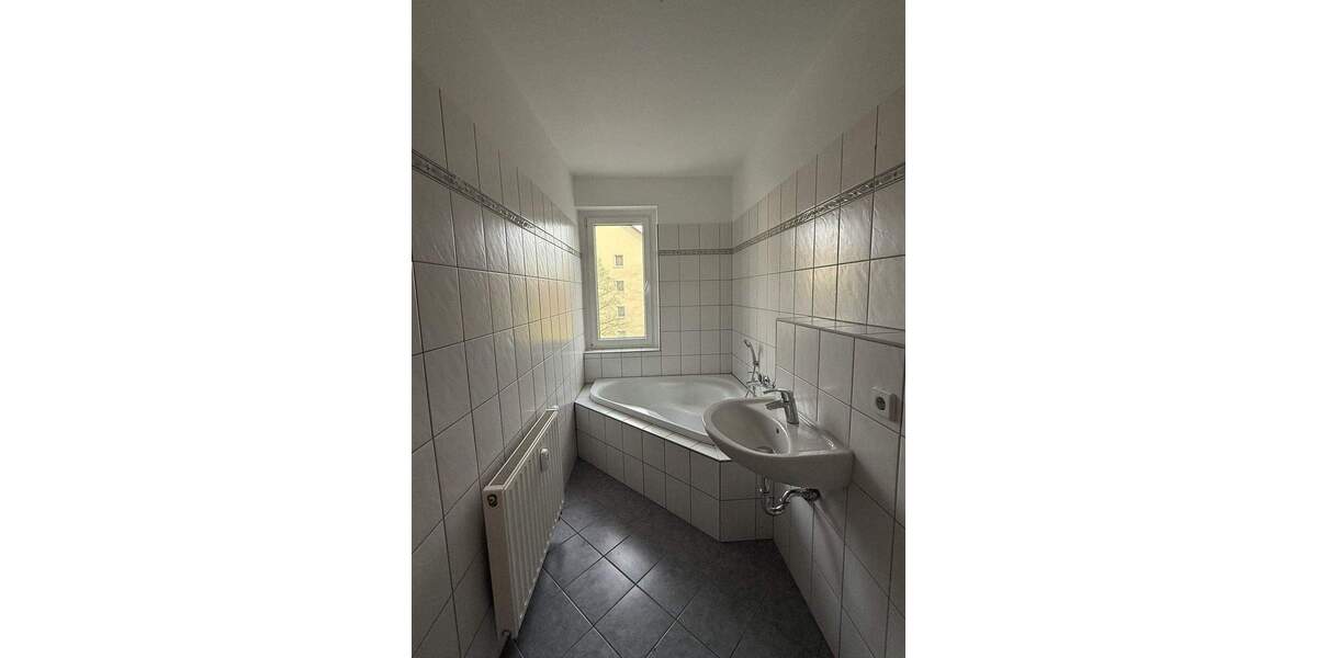 Möckern...2-Raum-Whg. mit Balkon+Eckwanne! 2 zimmer