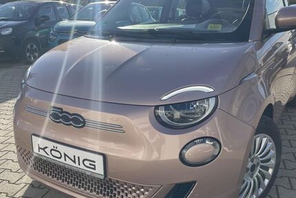 Fiat 500e 11.460 km 23.999 &euro; Leipzig 04178