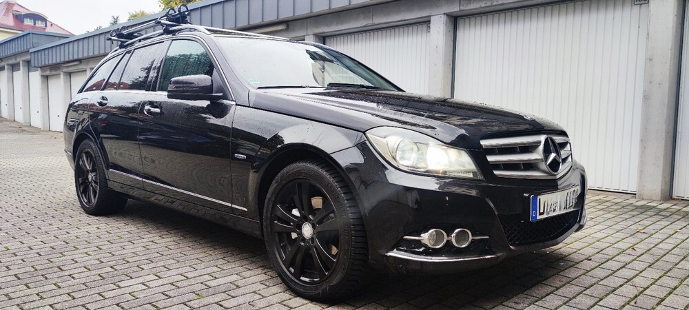 Mercedes-Benz C220 398.000 km 6.600 € Leipzig 04109