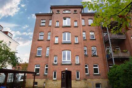 Haus zum Kaufen in Leipzig 1.000.000 € 548.17 m² 19 zimmer