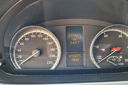 Mercedes-Benz Vito 271.811 km 8.900 &euro; Trebsen 04687