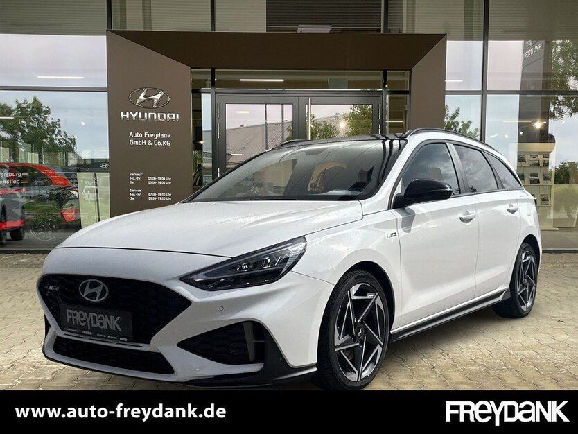 Hyundai i30 8.789 km 28.999 € Leipzig 04178