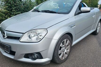 Opel Tigra 132.742 km 1.999 &euro; Leipzig 04328