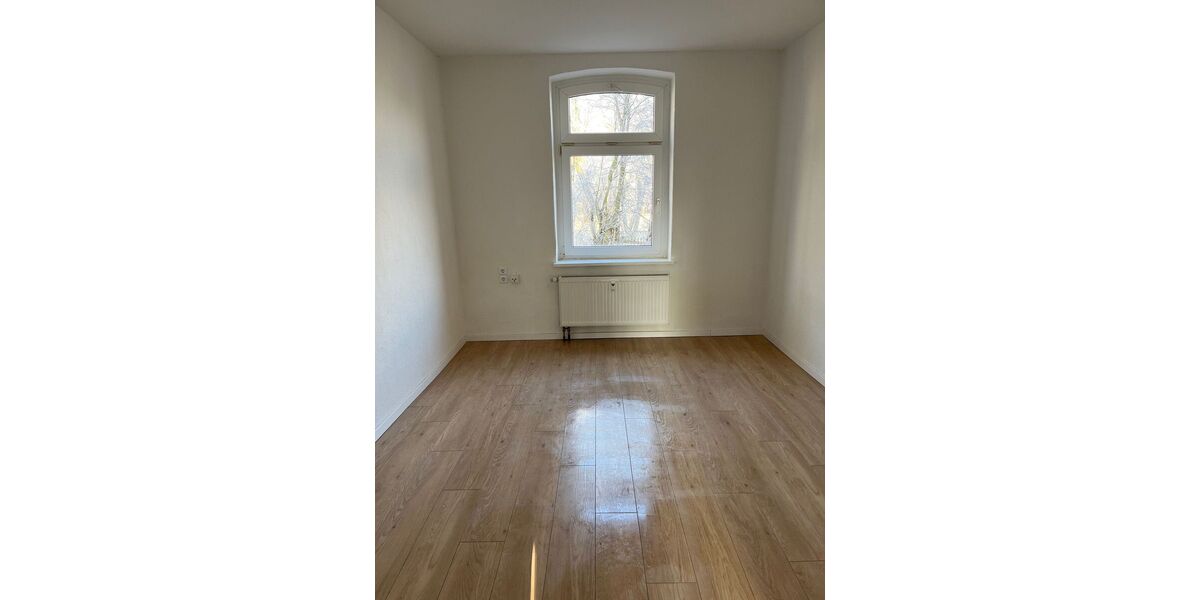 Attraktive Single 1Raum-Wohnung in Eilenburg mit Einbauküche und Parkblick - Appartement Eilenburg Eilenburg-Berg | Angebot:26915426