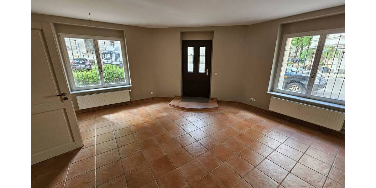 Großzügige Ladenfläche in TOP Lage im beliebten Waldstraßenviertel! 6 zimmer