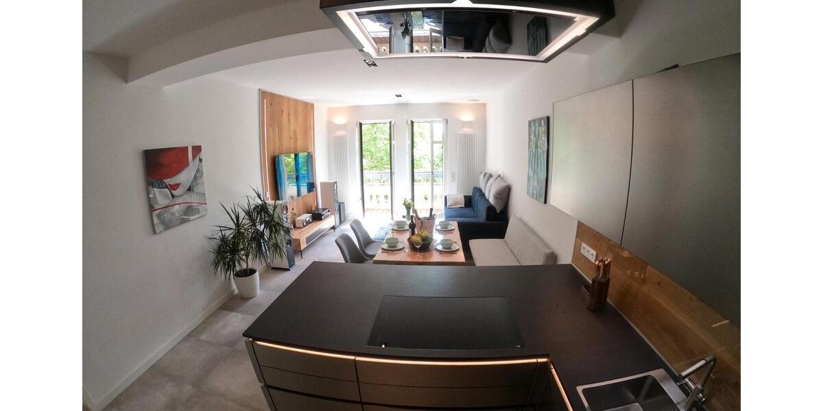 Dachgeschoßwohnung Leipzig Mitte - 3 Zimmer, 82 m&sup2;, 2.850&euro; | Angebot:26669925