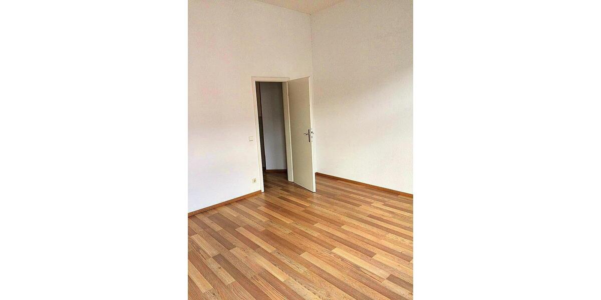 Etagenwohnung Leipzig Mitte - 2 Zimmer, 81 m&sup2;, 795&euro; | Angebot:25349243