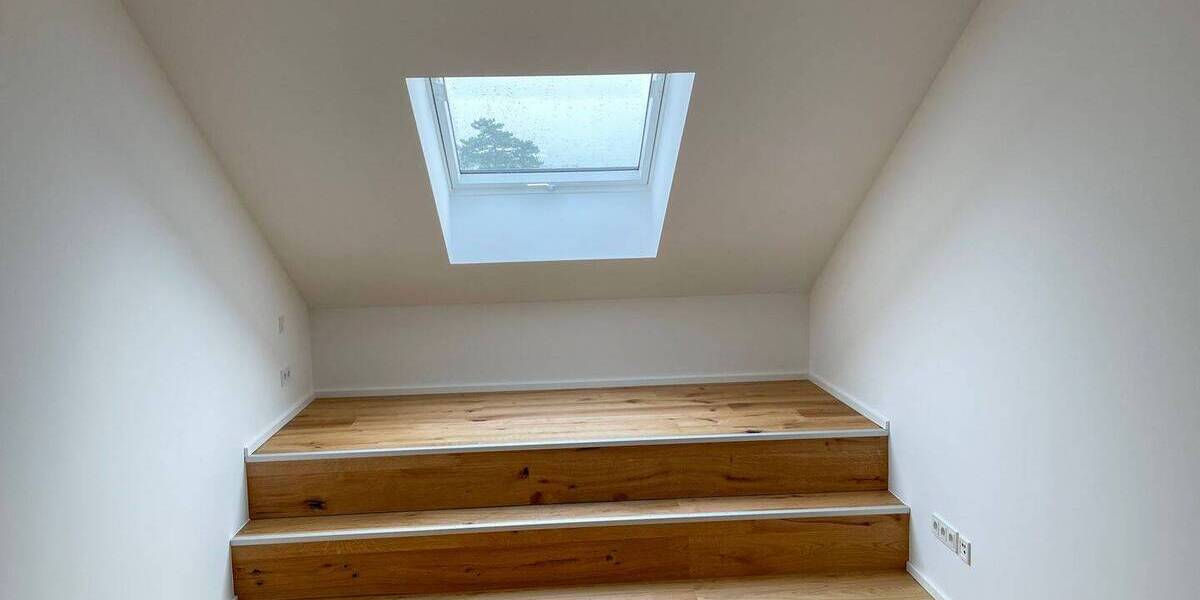 Etagenwohnung Zwenkau - 4 Zimmer, 99 m&sup2;, 444.400&euro; | Angebot:26376921