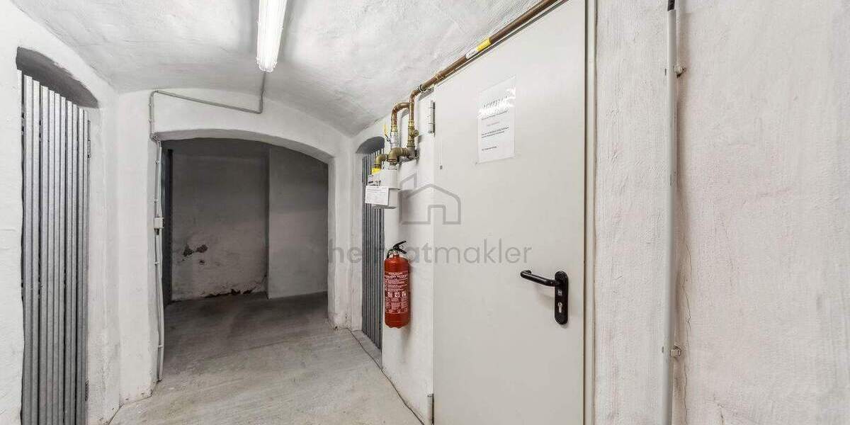 Etagenwohnung Leipzig Sellerhausen-Stünz - 2 Zimmer, 67 m&sup2;, 163.000&euro; | Angebot:25166400