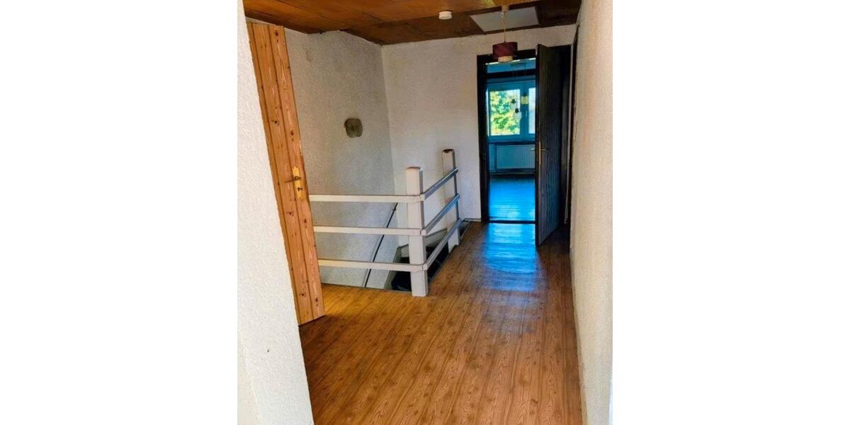 Einfamilienhaus Delitzsch - 8 Zimmer, 120 m&sup2;, 349.000&euro; | Angebot:27081981