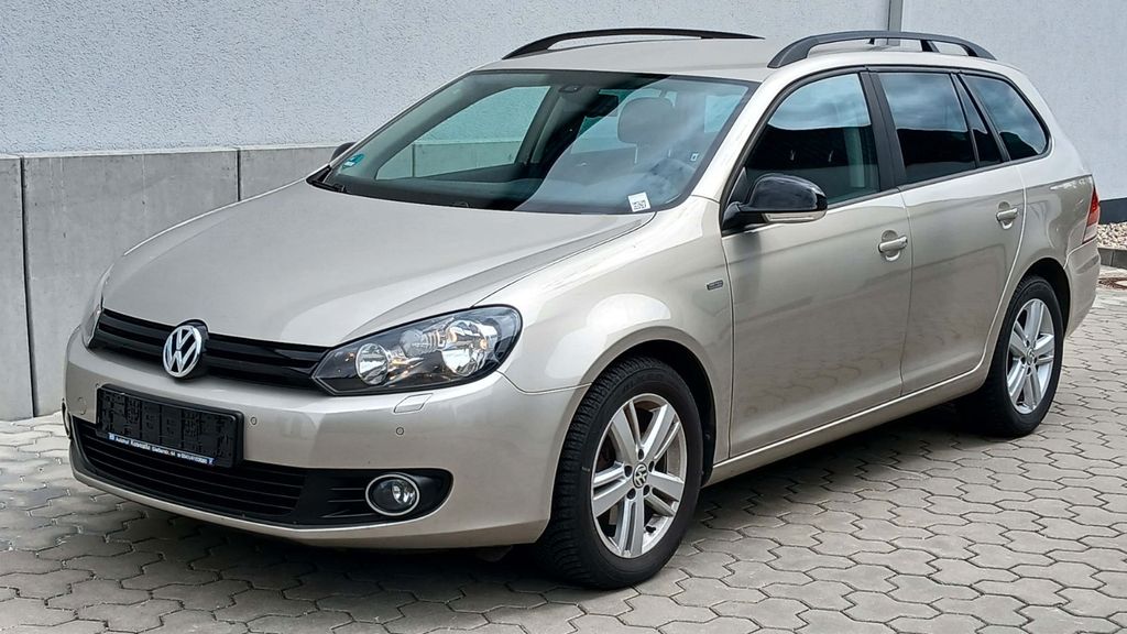 VW Golf 70.000 km 11.998 &euro; Markkleeberg 04416
